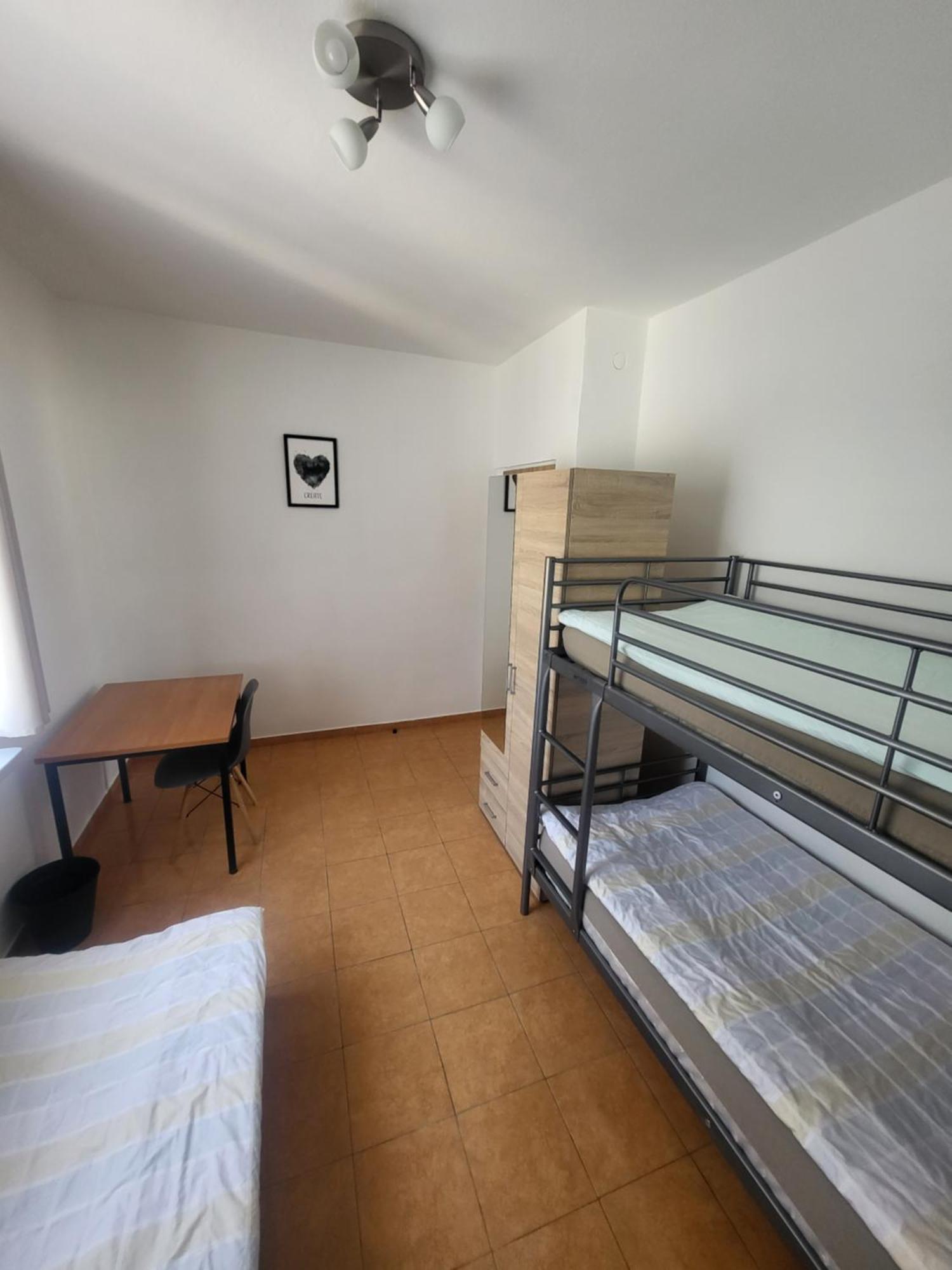 Rooms4Rest Popularna - Private Rooms For Tourists - Atr Consulting Sp, Z O,O, Warszawa Exteriör bild