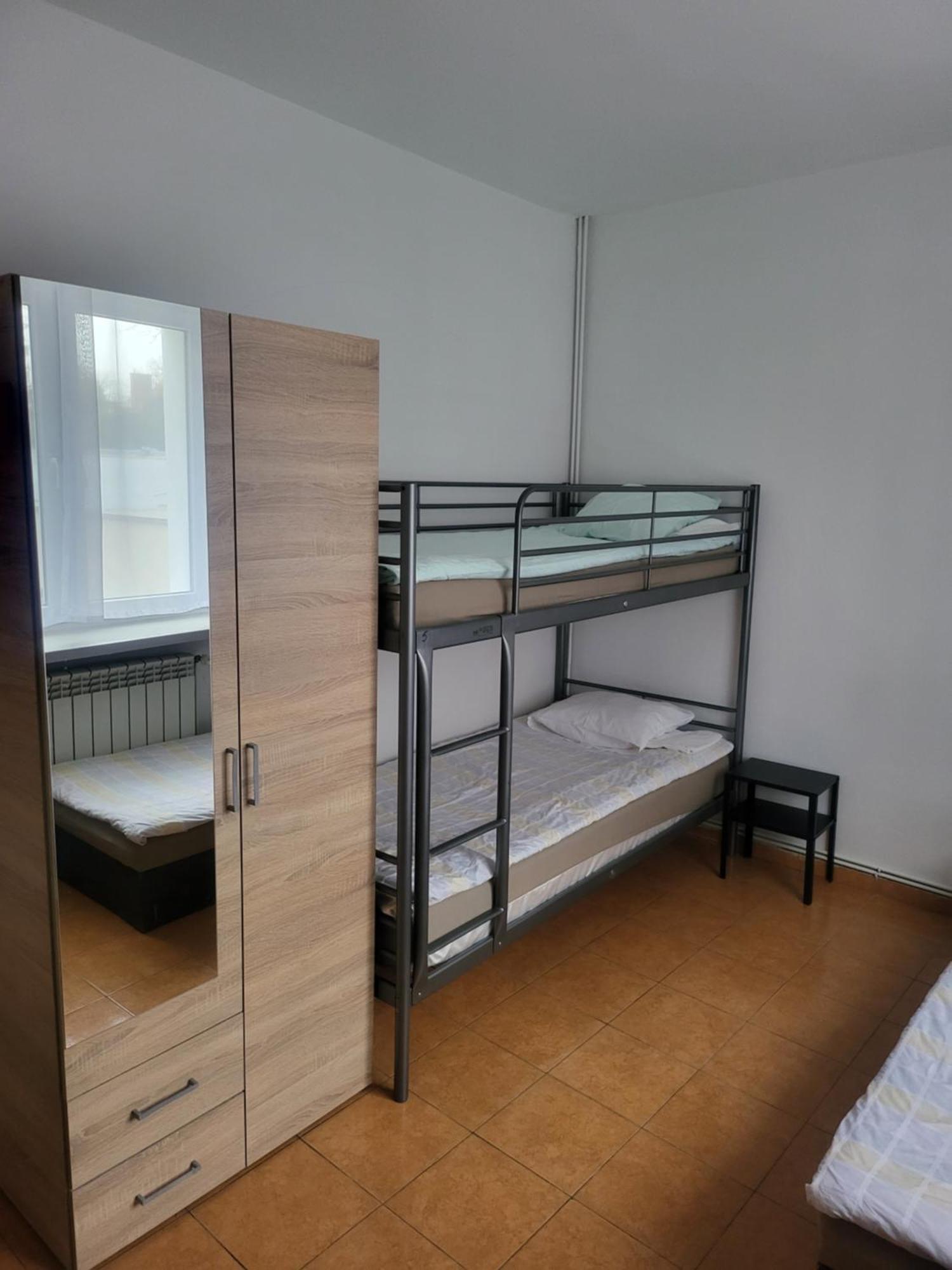 Rooms4Rest Popularna - Private Rooms For Tourists - Atr Consulting Sp, Z O,O, Warszawa Exteriör bild