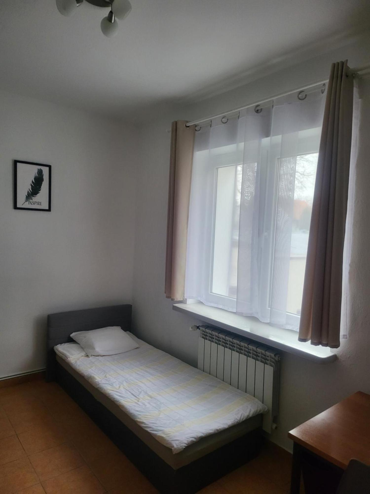 Rooms4Rest Popularna - Private Rooms For Tourists - Atr Consulting Sp, Z O,O, Warszawa Exteriör bild